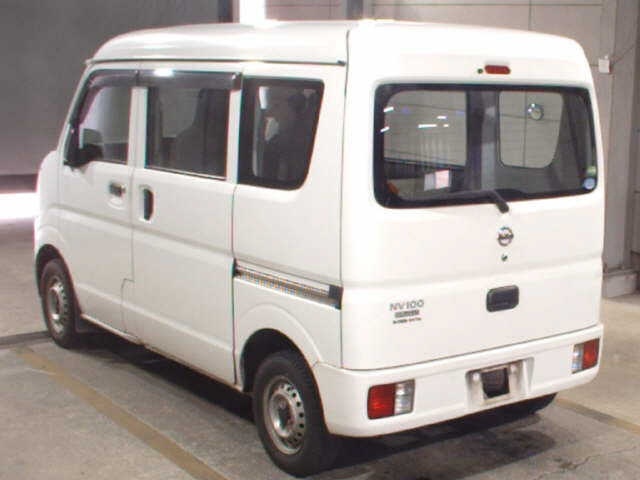 NISSAN NV100 CLIPPER