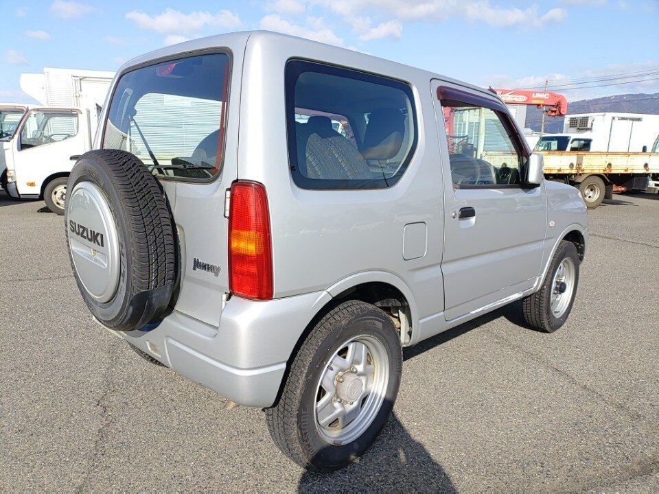 SUZUKI JIMNY