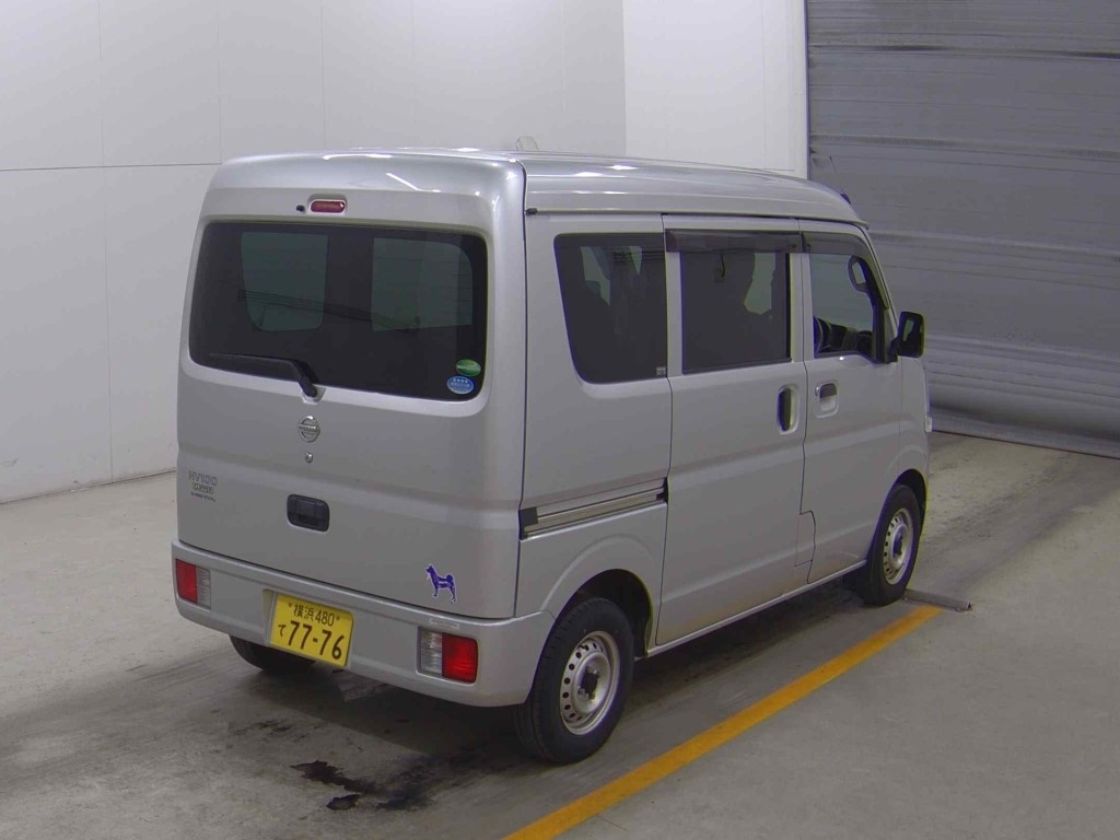 NISSAN NV100 CLIPPER