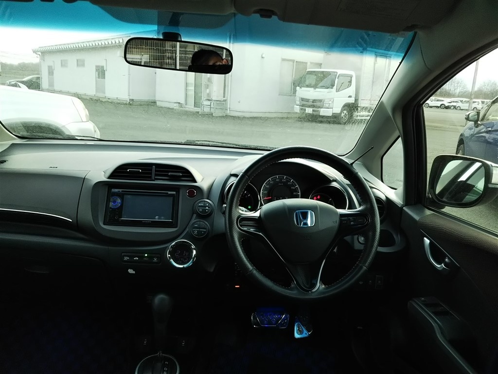 HONDA FIT SHUTTLE