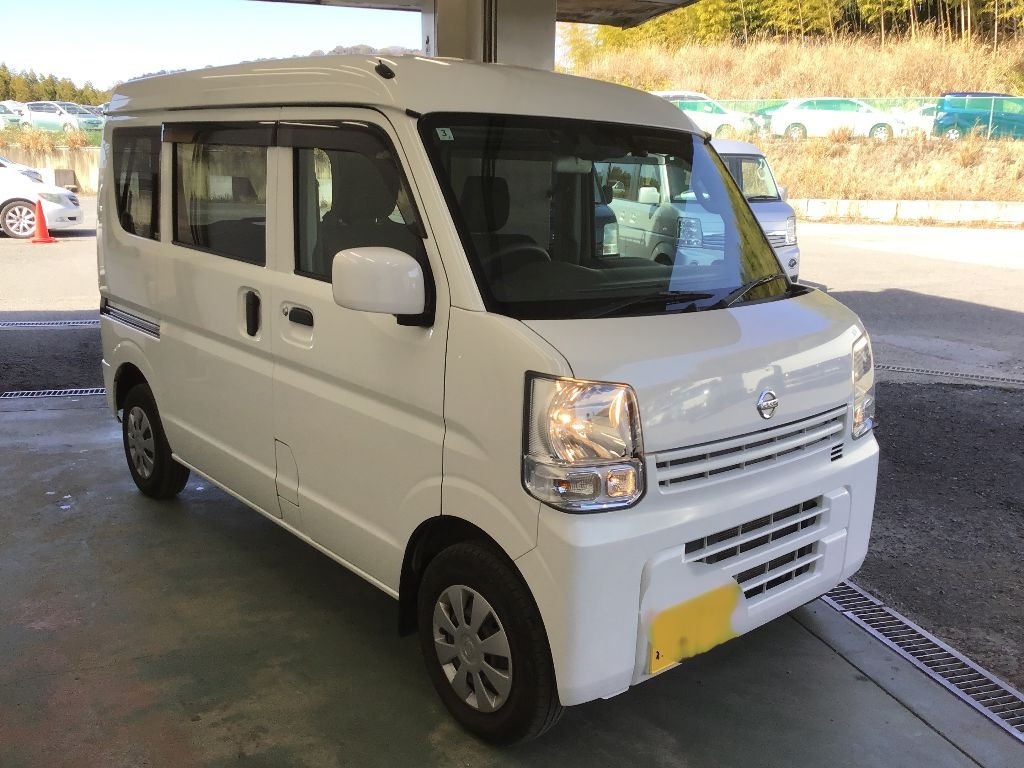 NISSAN NV100 CLIPPER