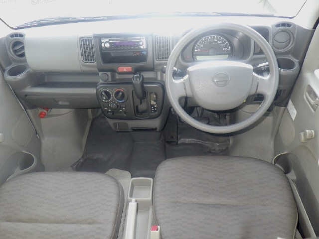 NISSAN NV100 CLIPPER