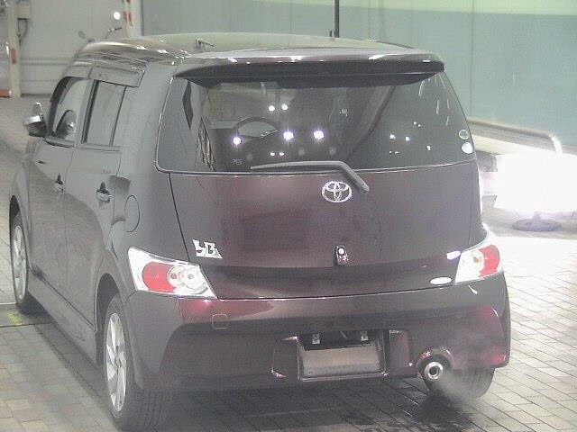 TOYOTA BB