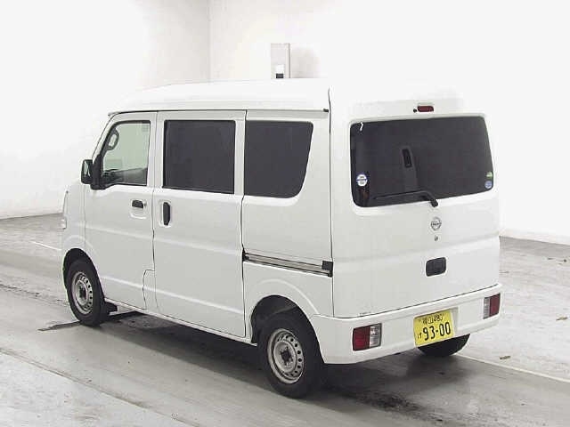 NISSAN NV100 CLIPPER