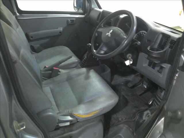 MITSUBISHI MINICAB