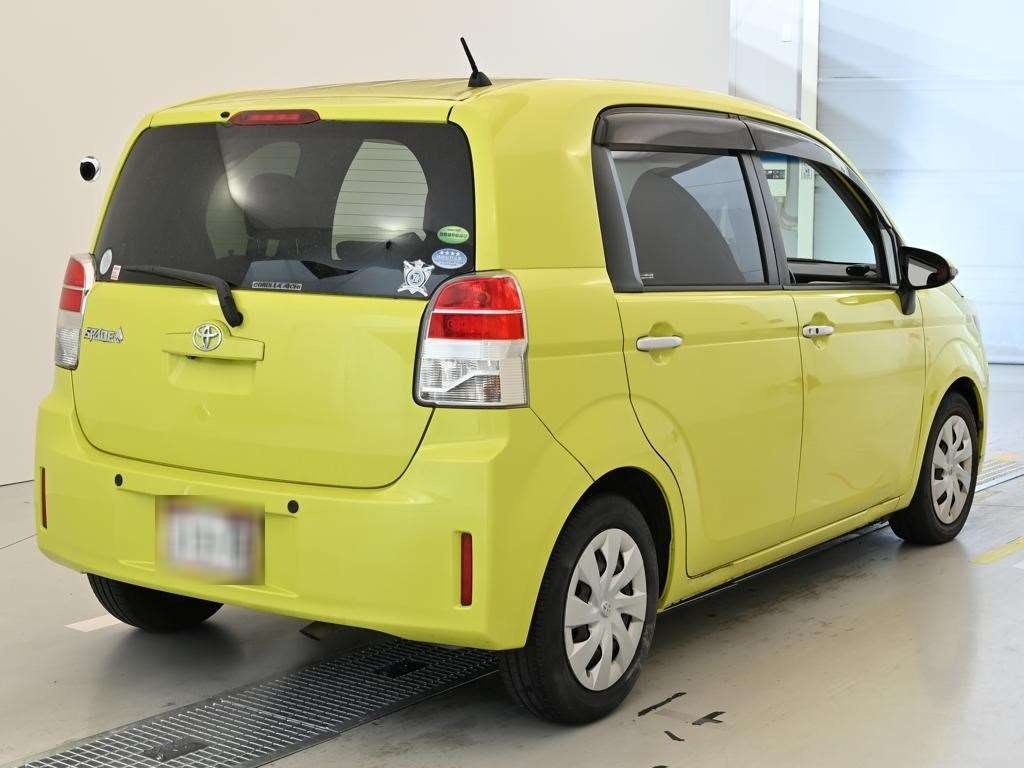 TOYOTA SPADE