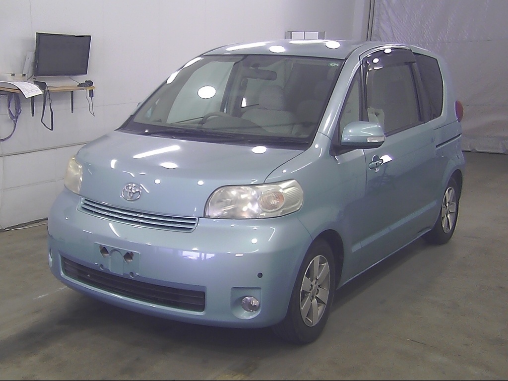 TOYOTA PORTE