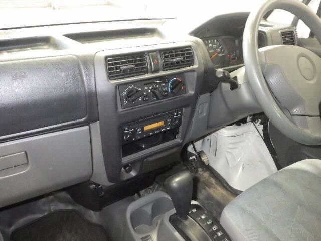 MITSUBISHI MINICAB
