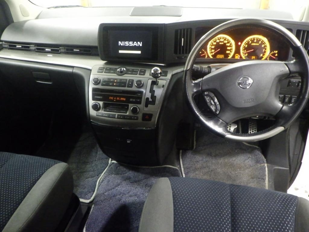 NISSAN ELGRAND