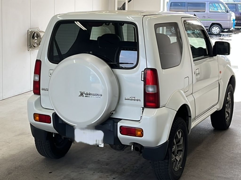 SUZUKI JIMNY SIERRA