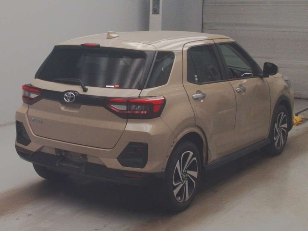 TOYOTA RAIZE