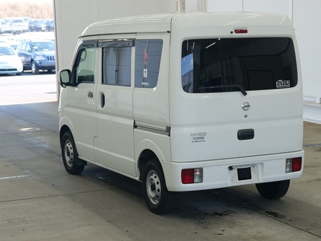 NISSAN NV100 CLIPPER