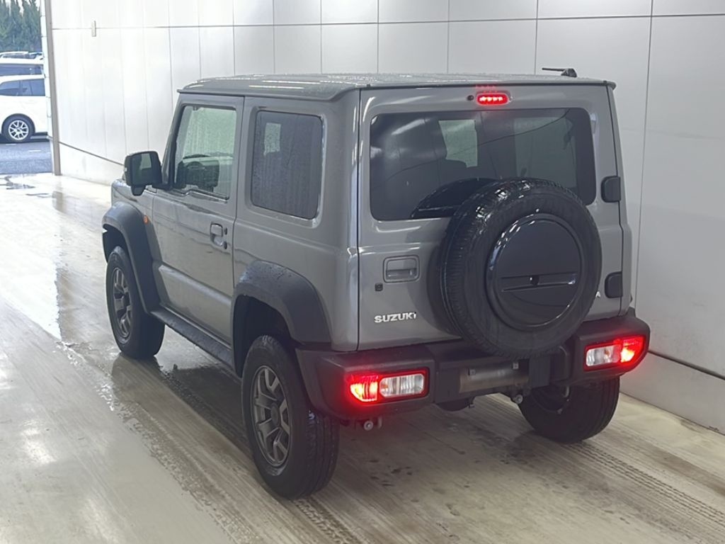 SUZUKI JIMNY SIERRA