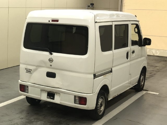 NISSAN NV100 CLIPPER