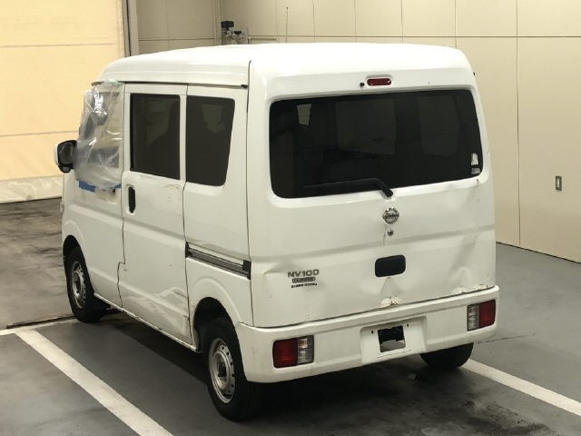 NISSAN NV100 CLIPPER