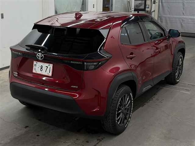 TOYOTA YARIS CROSS