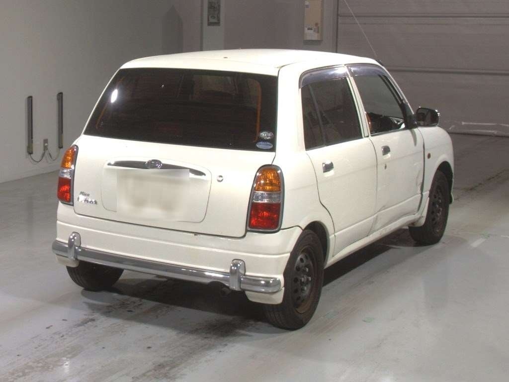 DAIHATSU MIRA GINO