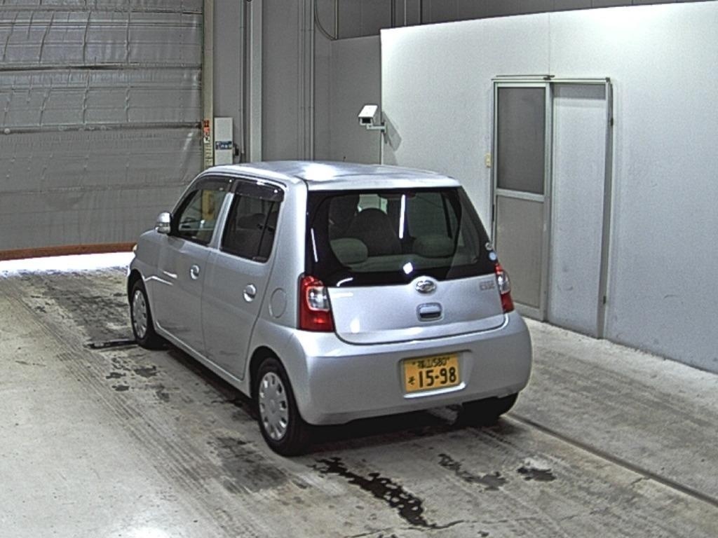 DAIHATSU ESSE