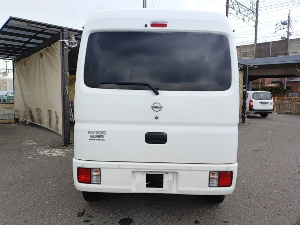 NISSAN NV100 CLIPPER