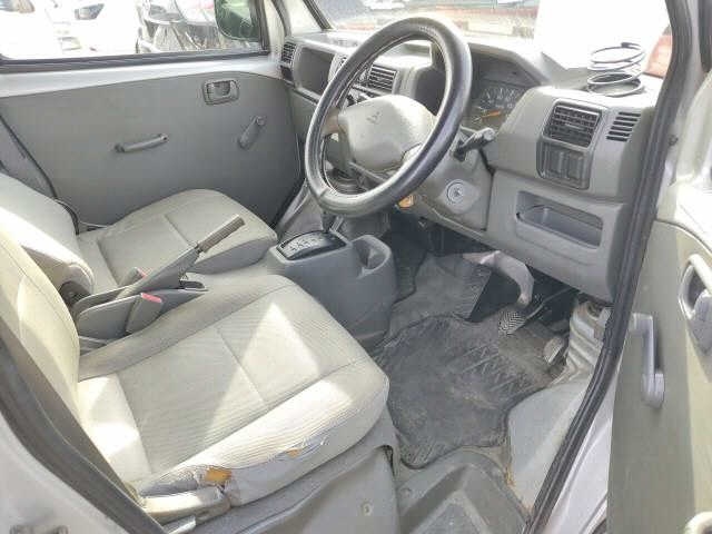 MITSUBISHI MINICAB