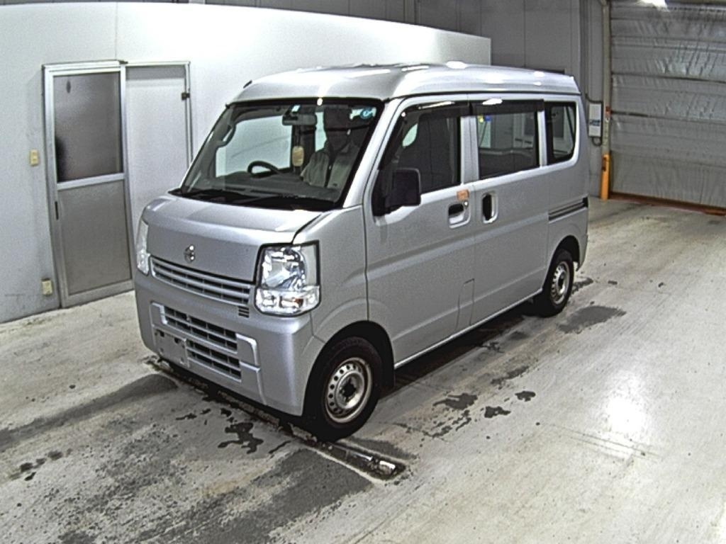 NISSAN NV100 CLIPPER