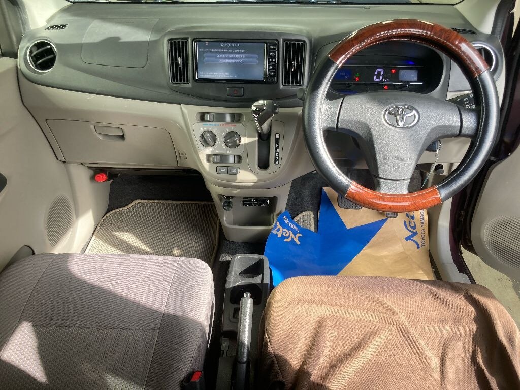 TOYOTA PIXIS EPOCH