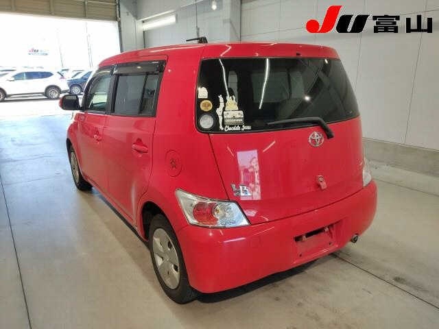 TOYOTA BB