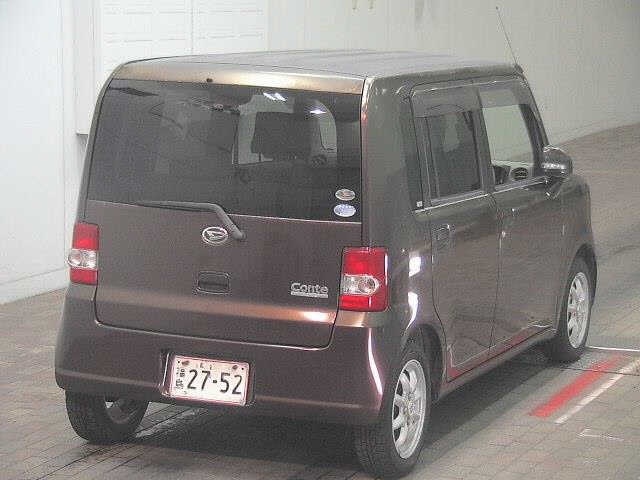 DAIHATSU MOVE CONTE
