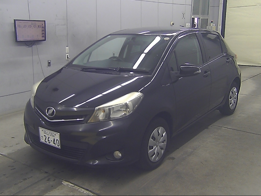 TOYOTA VITZ