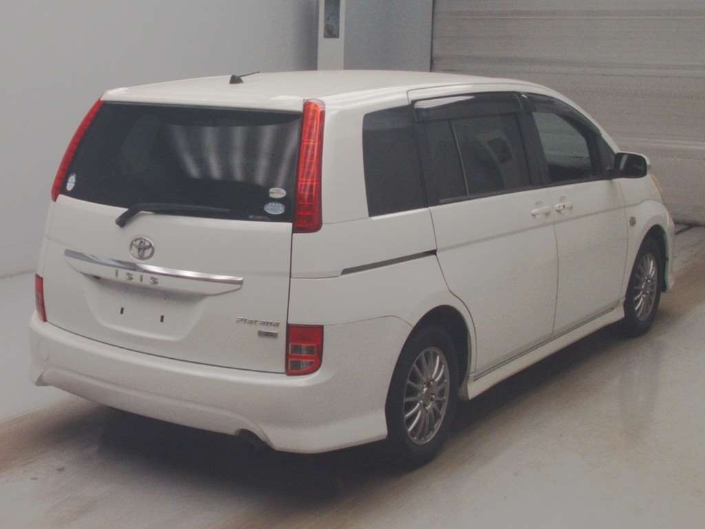 TOYOTA ISIS