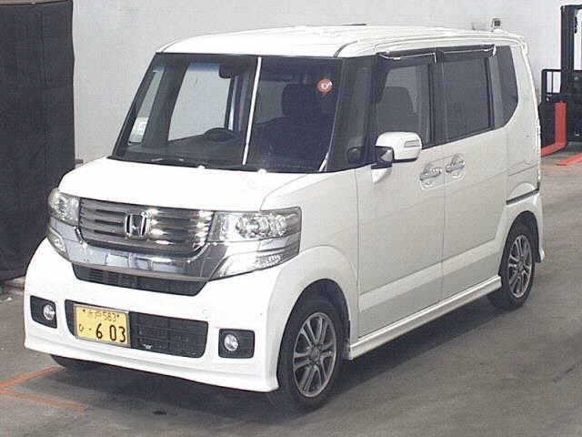 HONDA N-BOX