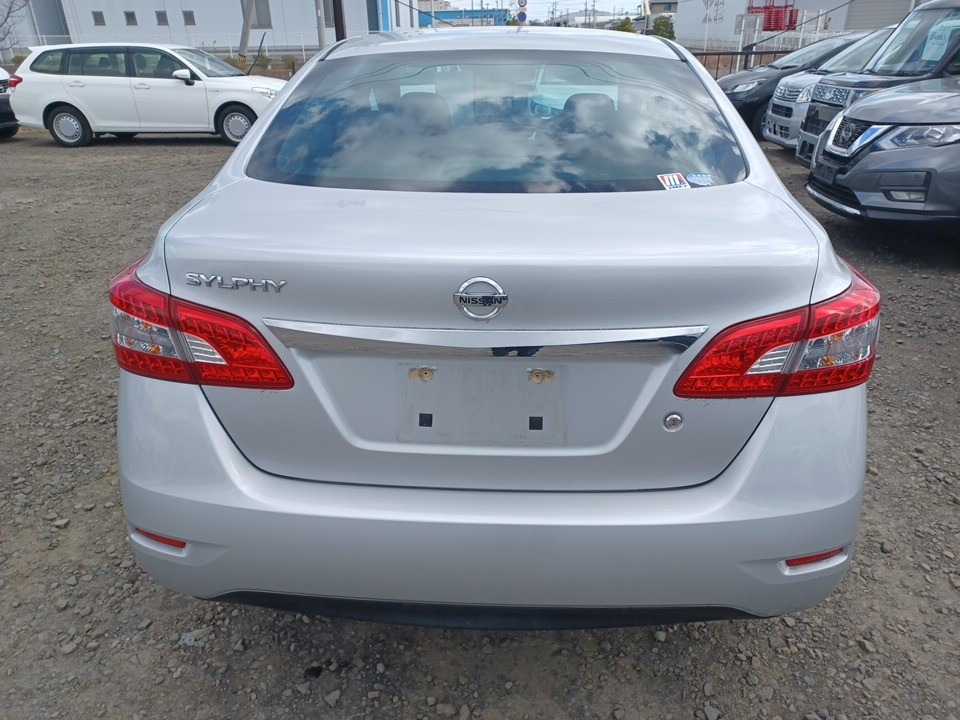 NISSAN SYLPHY