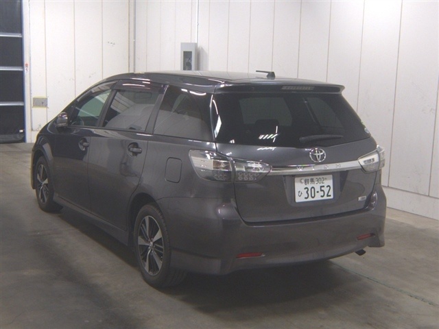 TOYOTA WISH