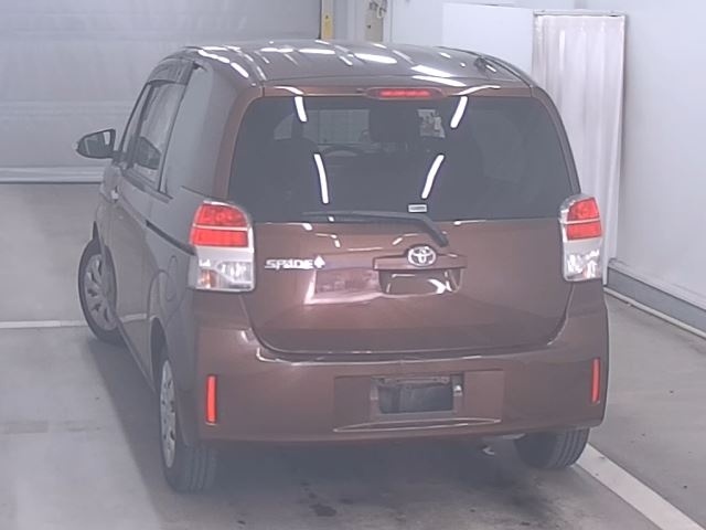 TOYOTA SPADE