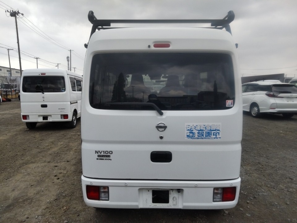 NISSAN NV100 CLIPPER