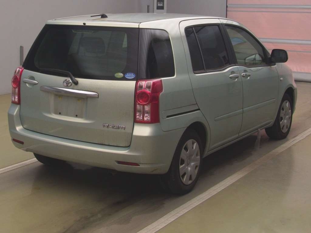TOYOTA RAUM