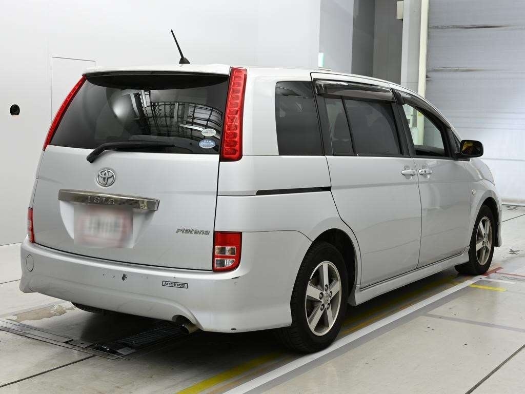 TOYOTA ISIS