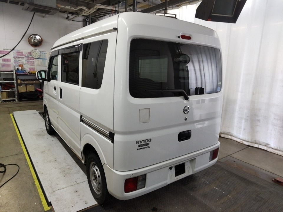 NISSAN NV100 CLIPPER