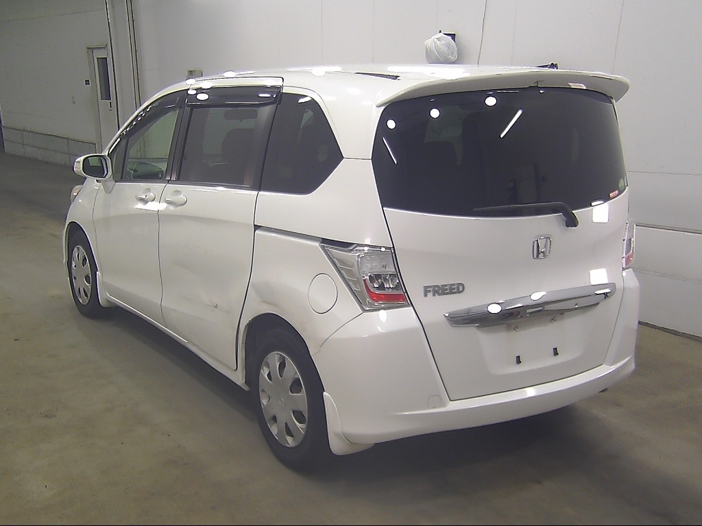 HONDA FREED