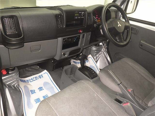 MITSUBISHI MINICAB