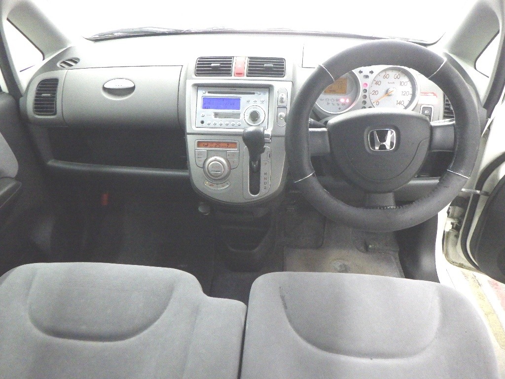 HONDA LIFE