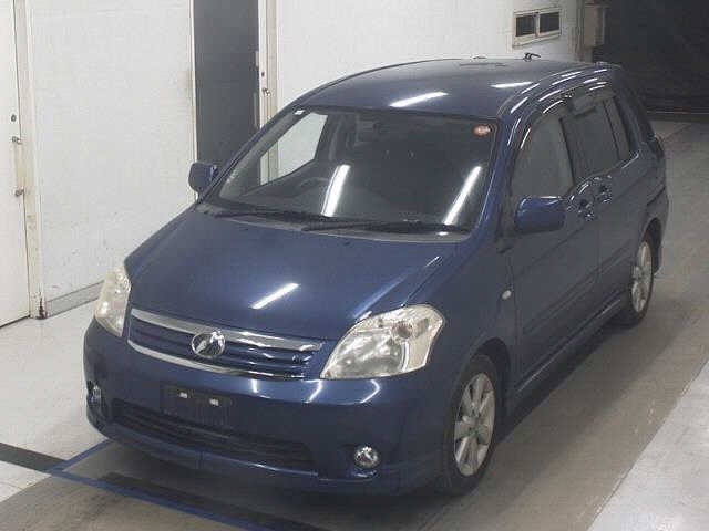 TOYOTA RAUM