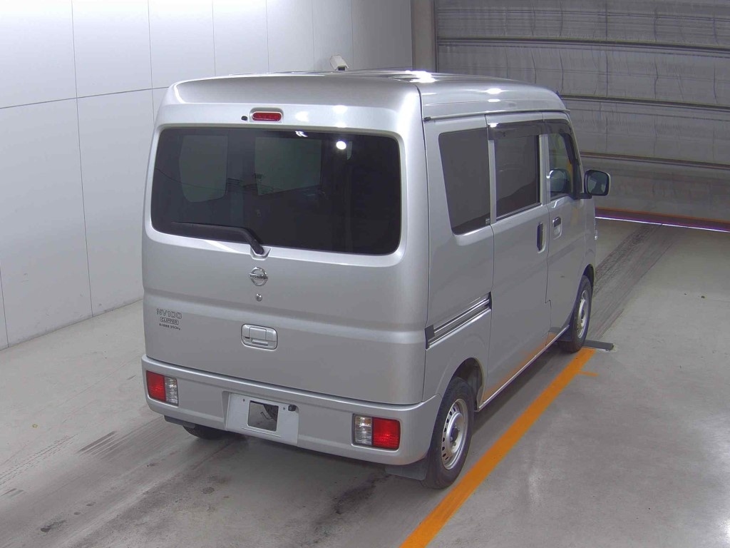 NISSAN NV100 CLIPPER