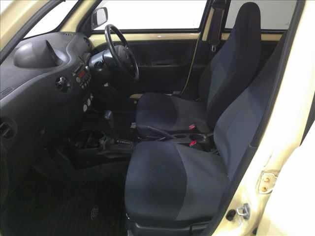 DAIHATSU ESSE
