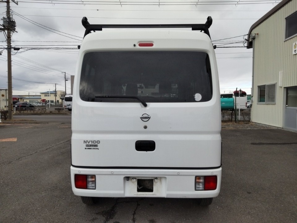 NISSAN NV100 CLIPPER
