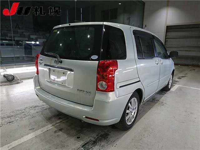 TOYOTA RAUM