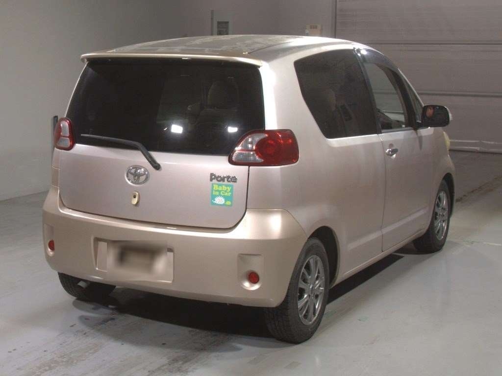 TOYOTA PORTE