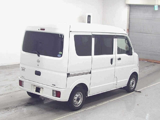 NISSAN NV100 CLIPPER