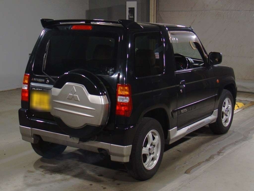 MITSUBISHI PAJERO MINI