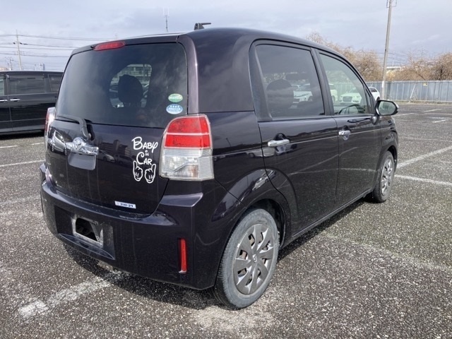 TOYOTA SPADE